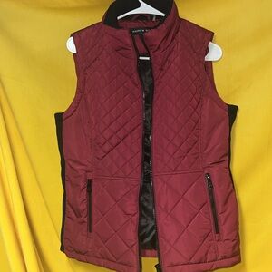 ANDREW MARC PUFFER VEST MEDIUM NWOT